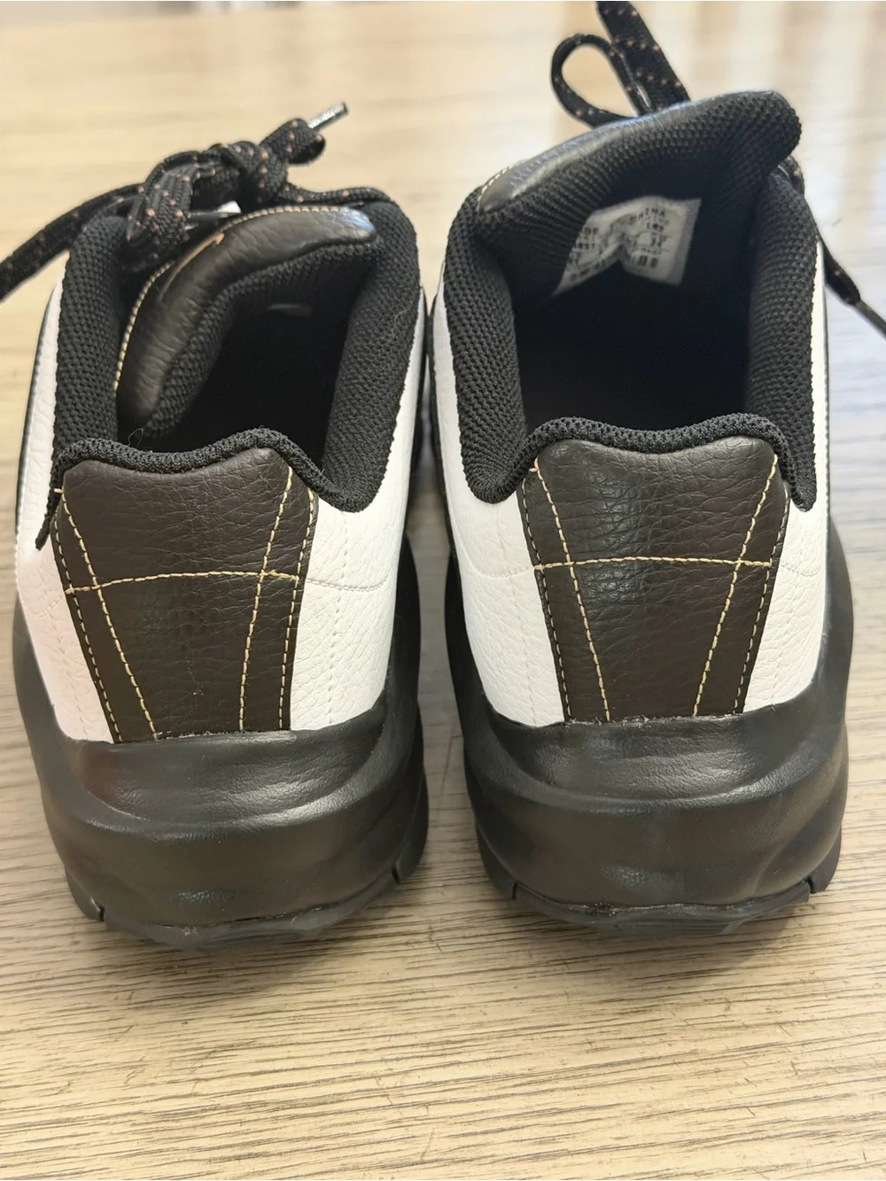 Nike Youth Golf Performance Saddle Shoes — BRAND NEW!